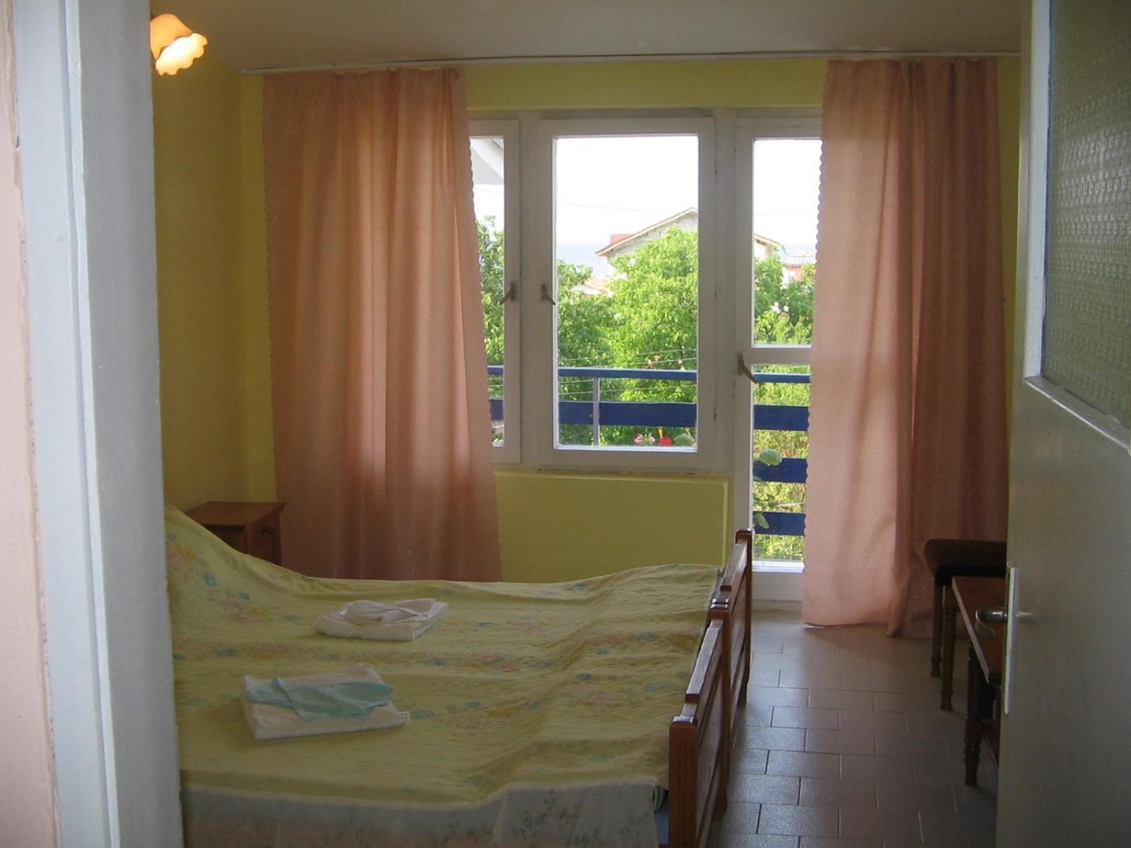 Hotel Strajica Lozenets ภายนอก รูปภาพ